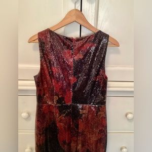 Sequined size 8 Elie Tahari cocktail dress. Beautiful fall leaf colors 🍁
